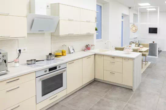 Axel Bútoráruház Győr - Divian konyhabútor